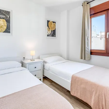 Donato Vista Mar By Croma Эстепона